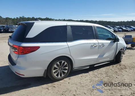 2021 Honda Odyssey Exl z USA, uszkodzony, nr VIN 5FNRL6H73MB043256